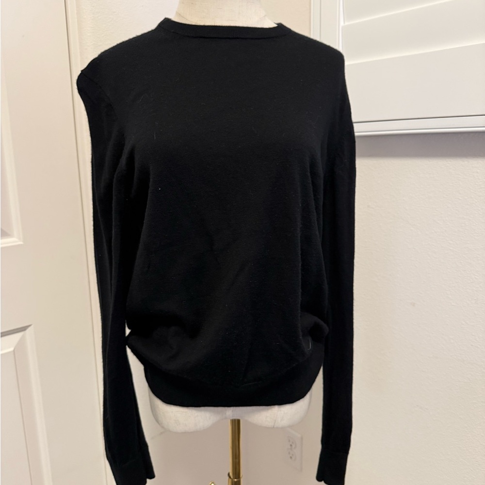 Uniqlo Black 100% Wool Sweater